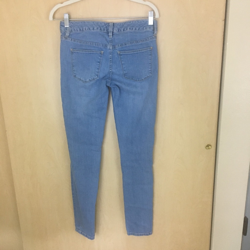 *3 for $15* The Limited Light Wash Jeggings SZ 2